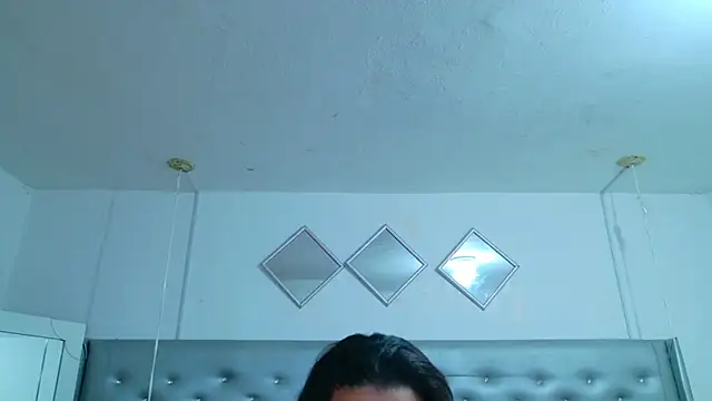 Snapshot of EileenBenzon chatting on April 23, 2026, 2:08 pm EileenBenzon online show from April 23, 2026, 2:08 pm