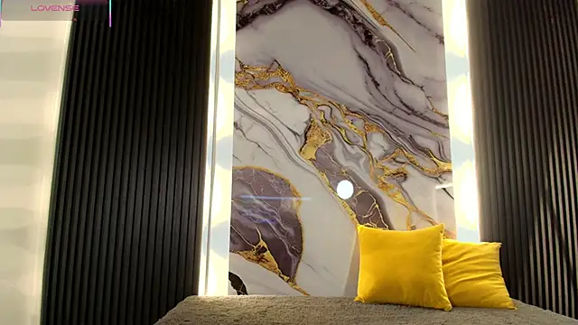 Lil eva2 online show from December 16, 2025, 8:02 pm