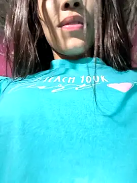 Snapshot of Cositarica_69 chatting on January 6, 2026, 9:19 pm Cositarica 69 online show from January 6, 2026, 9:19 pm