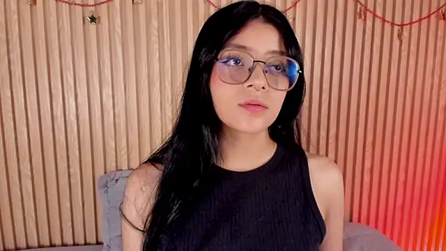 Snapshot of lana_dol chatting on December 22, 2025, 1:33 pm lana dol online show from December 22, 2025, 1:33 pm