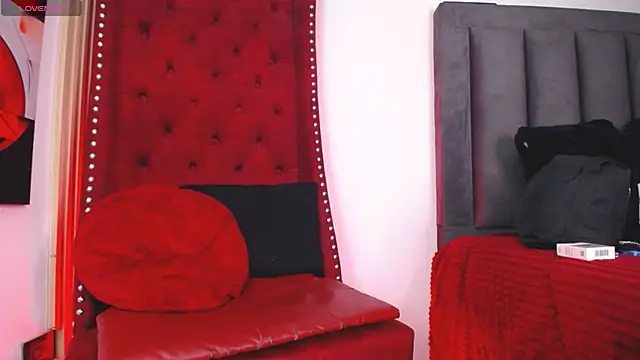 Snapshot of BiancaAntonelli chatting on April 27, 2026, 1:42 pm BiancaAntonelli online show from April 27, 2026, 1:42 pm