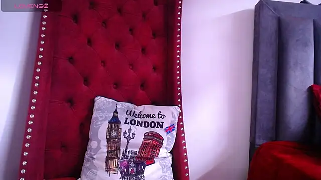 BiancaAntonelli online show from November 25, 2025, 12:49 pm