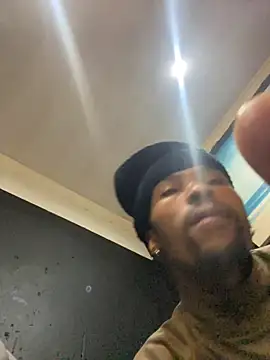 BlueIceCube online show from May 21, 2026, 6:27 pm
