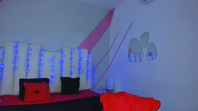 Salome rouse1 online show from November 17, 2025, 1:48 pm