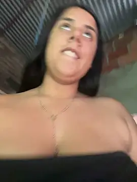 andreinabigtits online show from March 4, 2025, 7:11 pm