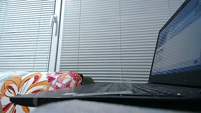 Snapshot of Only_Mane chatting on February 25, 2025, 2:47 am Only Mane online show from February 25, 2025, 2:47 am