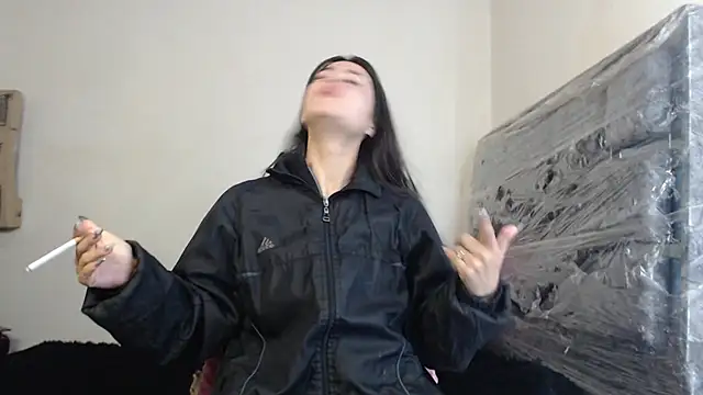 Snapshot of skinny_sweet2411 chatting on November 26, 2025, 8:03 am skinny sweet2411 online show from November 26, 2025, 8:03 am