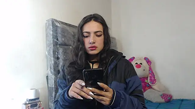 Snapshot of skinny_sweet2411 chatting on November 21, 2025, 2:54 am skinny sweet2411 online show from November 21, 2025, 2:54 am