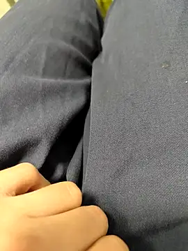 coppiapazza online show from February 22, 2025, 4:09 pm