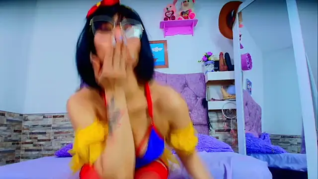 Melannytaylor online show from October 8, 2025, 8:31 pm