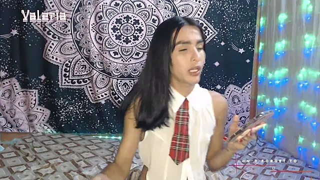 liissa 0 online show from December 3, 2025, 4:13 am