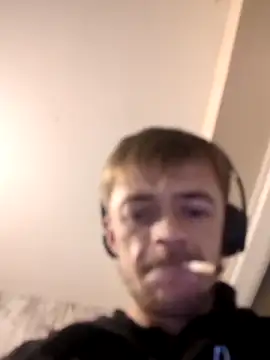 Snapshot of m19lonely chatting on November 7, 2025, 1:21 am m19lonely online show from November 7, 2025, 1:21 am