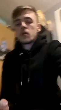 Snapshot of m19lonely chatting on February 1, 2025, 2:26 am m19lonely online show from February 1, 2025, 2:26 am