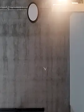 Snapshot of RLLrrr chatting on December 18, 2025, 1:26 pm RLLrrr online show from December 18, 2025, 1:26 pm