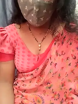 Snapshot of Manisha-Love chatting on January 20, 2025, 4:43 am Manisha-Love online show from January 20, 2025, 4:43 am