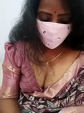 Snapshot of Manisha-Love chatting on February 22, 2025, 12:18 pm Manisha-Love online show from February 22, 2025, 12:18 pm