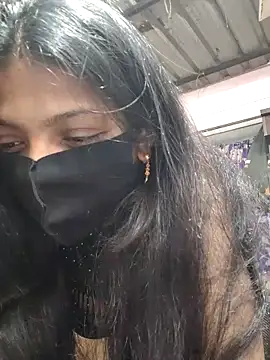 queensenorita online show from February 5, 2026, 6:31 am