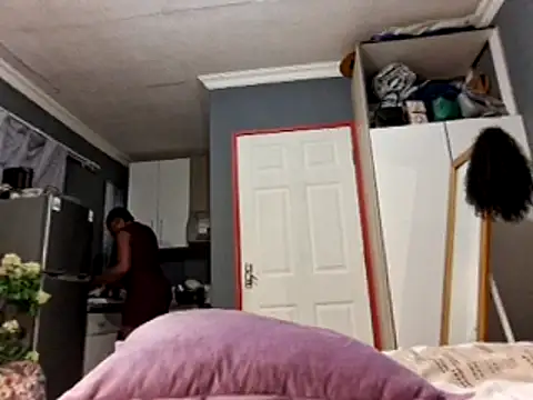 Snapshot of EbonyRose9 chatting on March 12, 2025, 3:51 pm EbonyRose9 online show from March 12, 2025, 3:51 pm