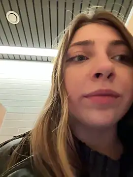Snapshot of Sunny___Bunny chatting on February 27, 2025, 5:16 pm Sunny Bunny online show from February 27, 2025, 5:16 pm
