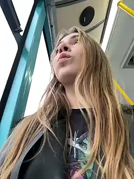 Sunny   Bunny online show from November 2, 2025, 1:05 pm