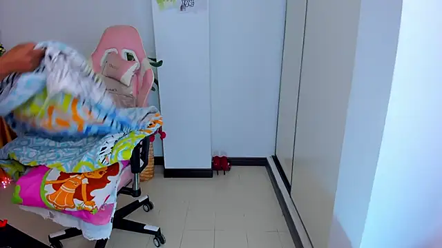 Snapshot of Michel_Jones chatting on February 27, 2025, 6:02 am Michel Jones online show from February 27, 2025, 6:02 am