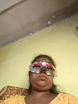 Snapshot of tinabhabhi chatting on July 10, 2026, 10:37 am tinabhabhi online show from July 10, 2026, 10:37 am