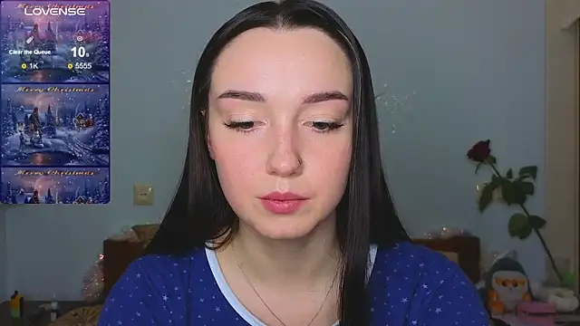 Snapshot of Wild_Sophie_ chatting on December 30, 2024, 6:05 pm Wild Sophie online show from December 30, 2024, 6:05 pm