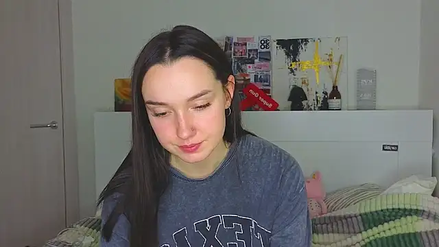 Snapshot of Wild_Sophie_ chatting on January 3, 2025, 8:54 pm Wild Sophie online show from January 3, 2025, 8:54 pm