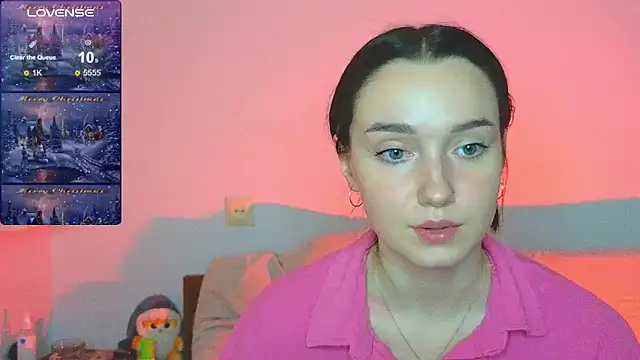 Snapshot of Wild_Sophie_ chatting on January 16, 2025, 3:34 pm Wild Sophie online show from January 16, 2025, 3:34 pm