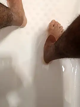 Snapshot of SensualG300 chatting on February 18, 2026, 2:31 am SensualG300 online show from February 18, 2026, 2:31 am