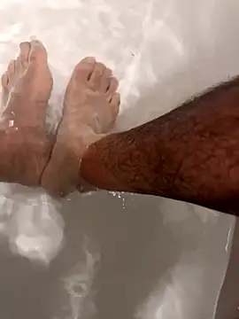 Snapshot of SensualG300 chatting on December 5, 2025, 2:54 am SensualG300 online show from December 5, 2025, 2:54 am