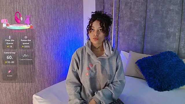 Snapshot of KatherineGomez chatting on September 23, 2025, 3:02 am KatherineGomez online show from September 23, 2025, 3:02 am