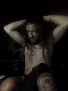 Snapshot of Ozomitro chatting on November 10, 2025, 9:53 pm Ozomitro online show from November 10, 2025, 9:53 pm