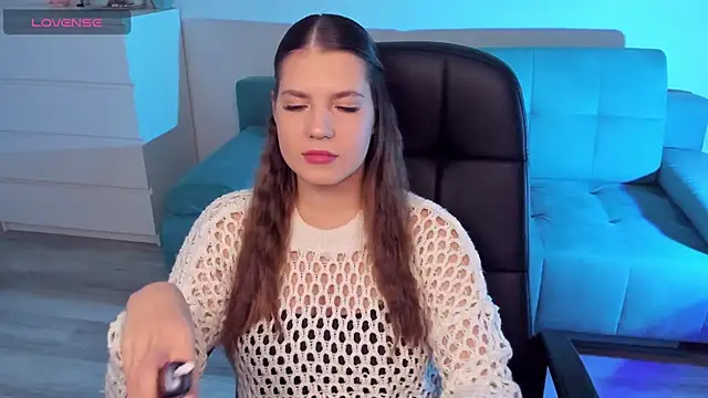 Snapshot of BellaSweetHeart chatting on October 25, 2025, 4:18 pm BellaSweetHeart online show from October 25, 2025, 4:18 pm