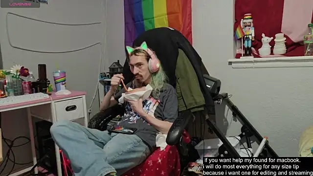 tallnerdyguy online show from September 16, 2025, 12:22 am