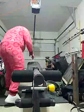 Snapshot of Strong_Bear89 chatting on December 7, 2024, 11:12 am Strong Bear89 online show from December 7, 2024, 11:12 am