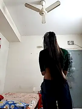 Tisha-01 online show from January 10, 2026, 4:46 pm