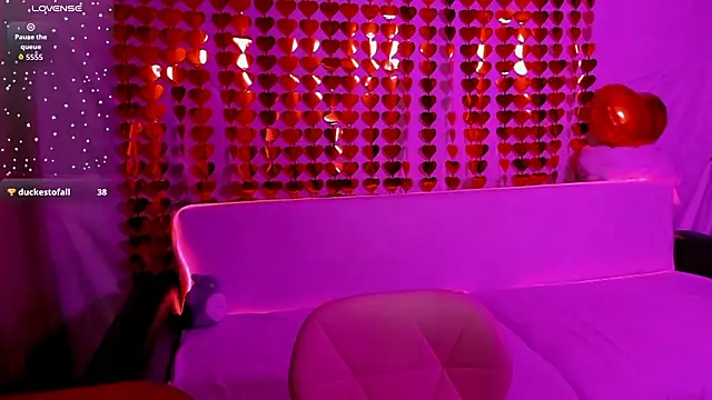 Snapshot of Fox_Lisa chatting on February 5, 2026, 7:21 pm Fox Lisa online show from February 5, 2026, 7:21 pm