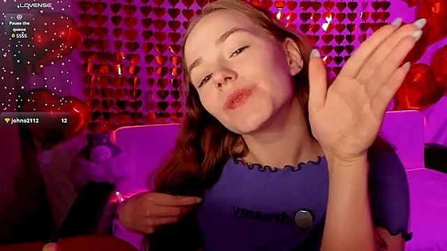 Snapshot of Fox_Lisa chatting on February 8, 2026, 8:06 pm Fox Lisa online show from February 8, 2026, 8:06 pm