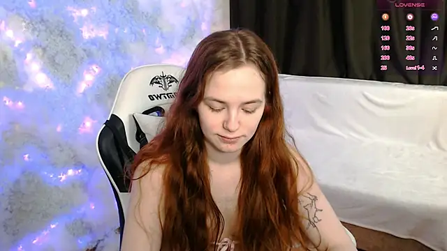 Snapshot of Fox_Lisa chatting on February 6, 2025, 8:50 am Fox Lisa online show from February 6, 2025, 8:50 am