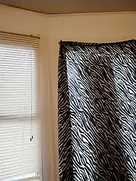 Snapshot of ivylee31 chatting on February 7, 2025, 10:19 pm ivylee31 online show from February 7, 2025, 10:19 pm