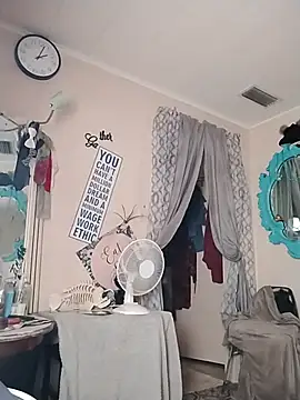 Snapshot of ivylee31 chatting on November 5, 2025, 8:01 pm ivylee31 online show from November 5, 2025, 8:01 pm