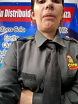 Snapshot of Alysson-- chatting on October 25, 2025, 3:45 pm Alysson-- online show from October 25, 2025, 3:45 pm