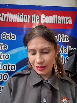 Snapshot of Alysson-- chatting on October 29, 2025, 3:00 pm Alysson-- online show from October 29, 2025, 3:00 pm