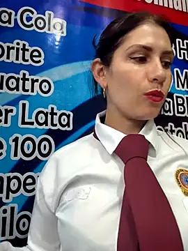 Snapshot of Alysson-- chatting on November 18, 2025, 12:41 pm Alysson-- online show from November 18, 2025, 12:41 pm