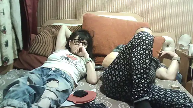 AlanaLaDream online show from October 3, 2025, 4:30 pm