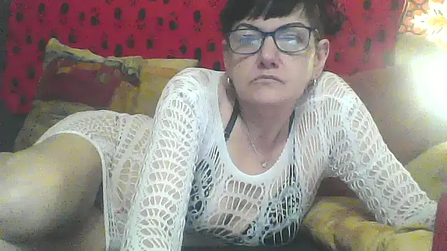 Snapshot of AlanaLaDream chatting on July 17, 2026, 1:52 pm AlanaLaDream online show from July 17, 2026, 1:52 pm