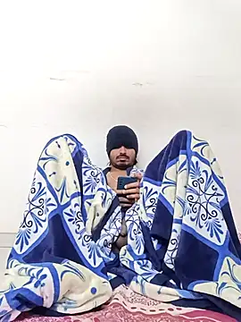 Snapshot of Samser0403 chatting on January 18, 2026, 6:44 pm Samser0403 online show from January 18, 2026, 6:44 pm