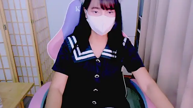 Snapshot of desiregirl69 chatting on February 20, 2026, 3:03 pm desiregirl69 online show from February 20, 2026, 3:03 pm