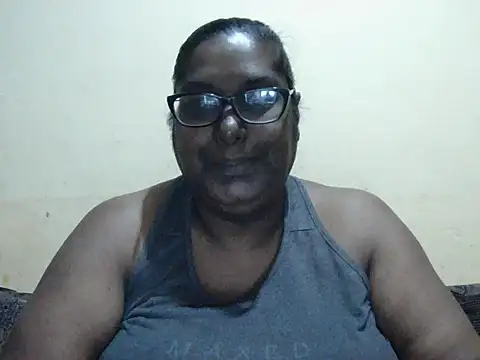 Sexy Tigress26 online show from December 19, 2025, 9:50 pm